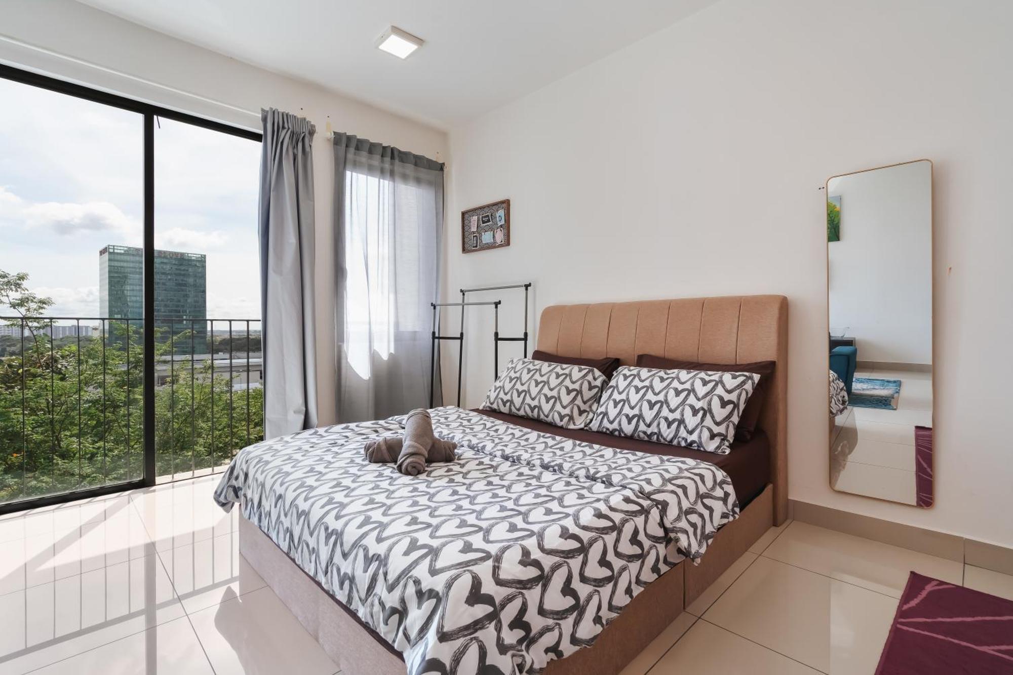 Netflix Studio @ Trefoil Setia City Сетія-Алам Екстер'єр фото